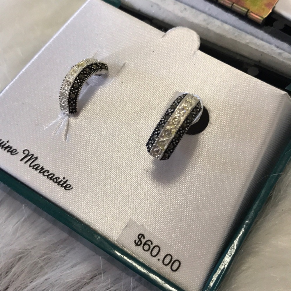 Silver luxuries fine silver plated earrings